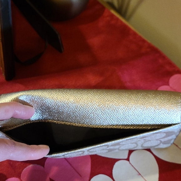 Coach Gold Wallet - Picture 4 of 6